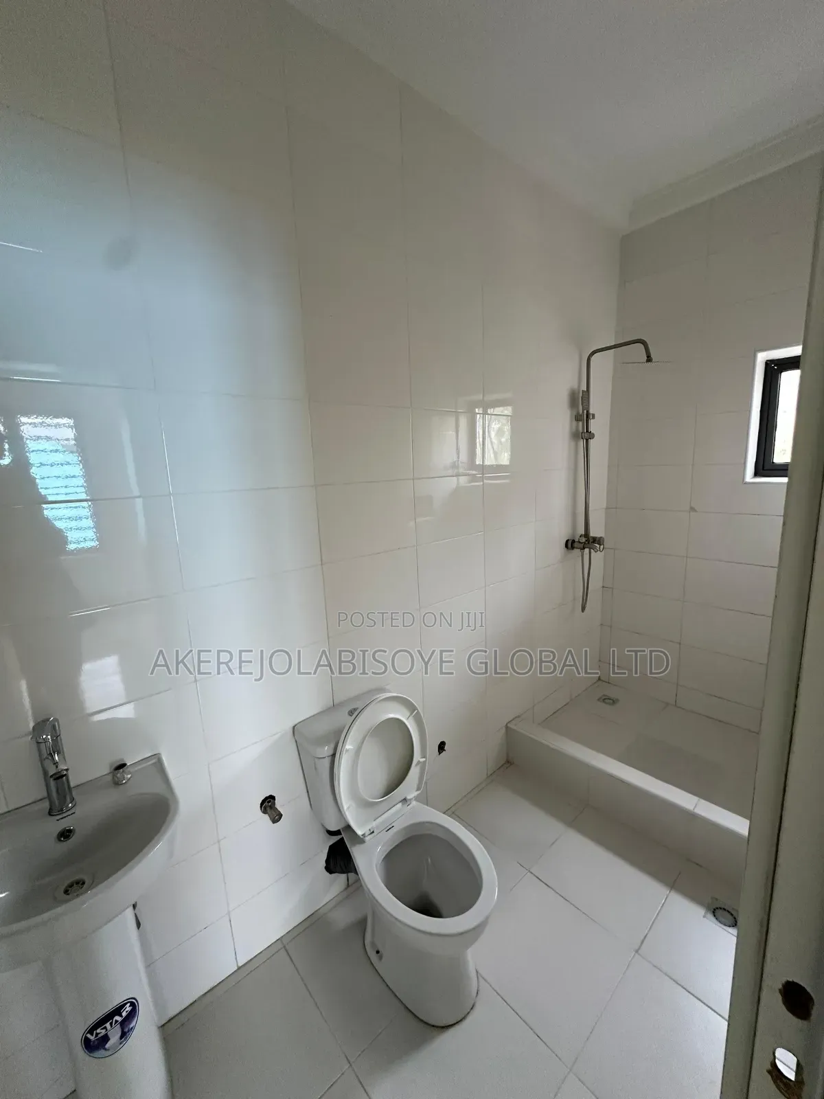 3bdrm Apartment in In An Estate Katampe for sale in Katampe (Main)