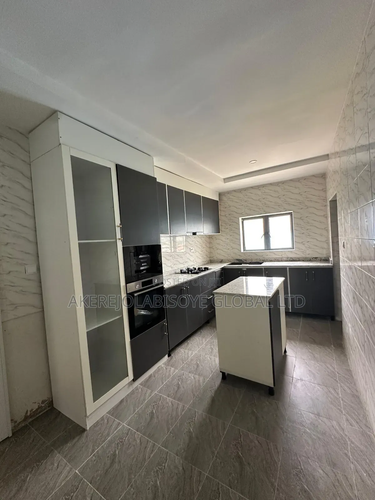 3bdrm Apartment in In An Estate Katampe for sale in Katampe (Main)