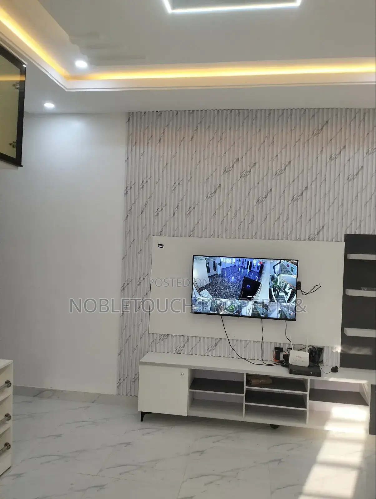 4bdrm Bungalow in 122 Road Near Lyta for sale in Egbeda