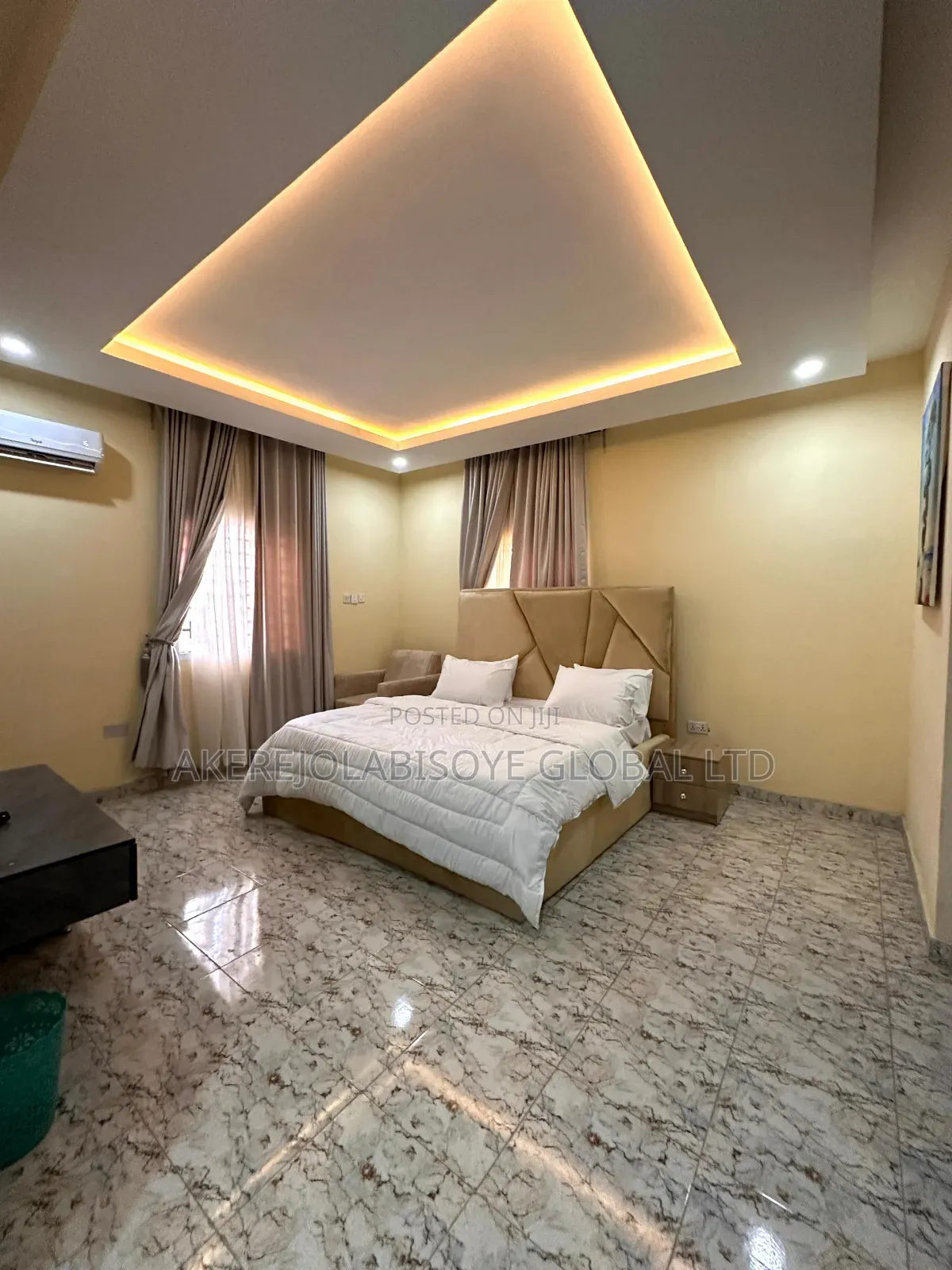 Service 3bedroom With Bq in Life Camp