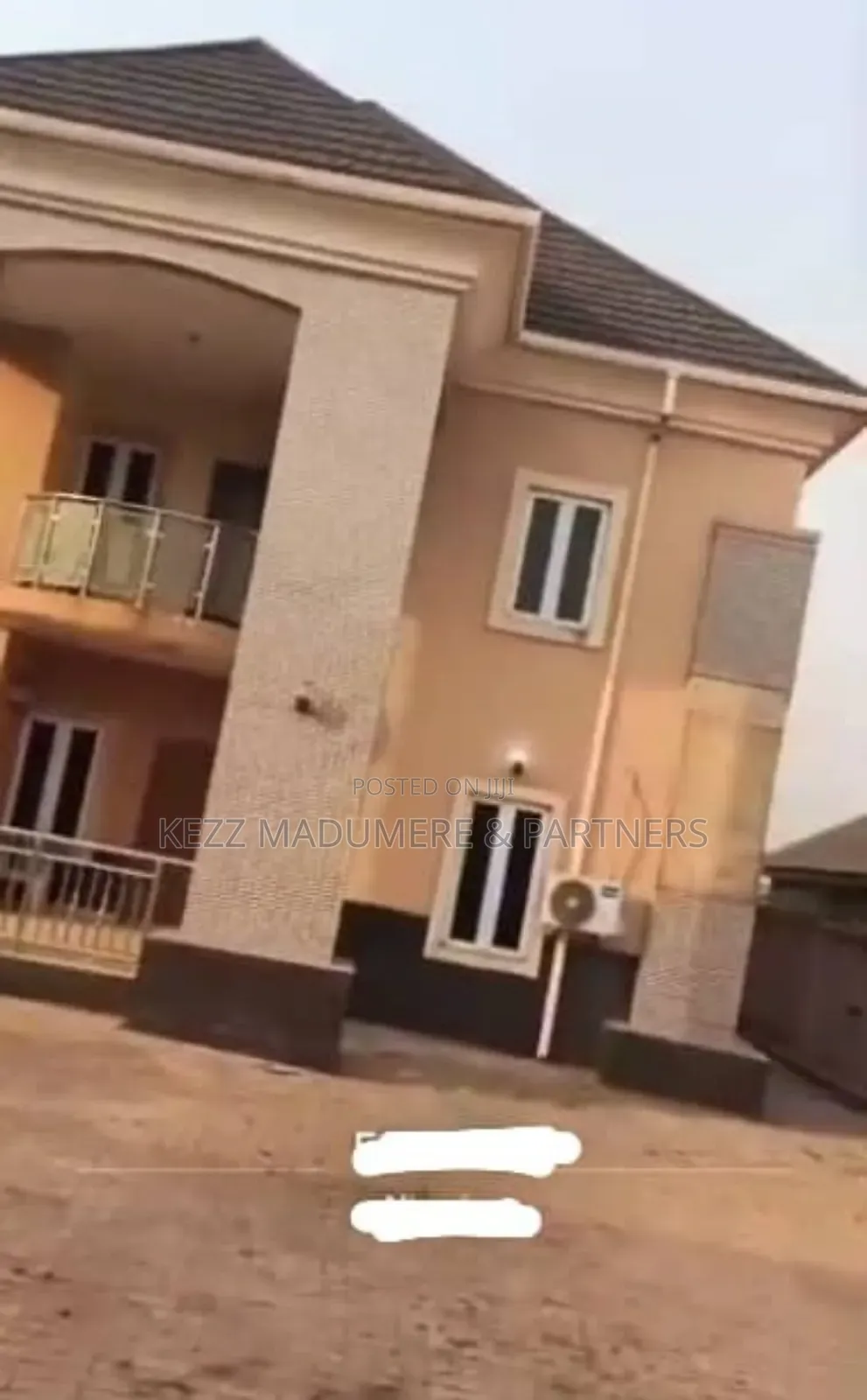 5bdrm Duplex in Premier Layout for sale in Enugu