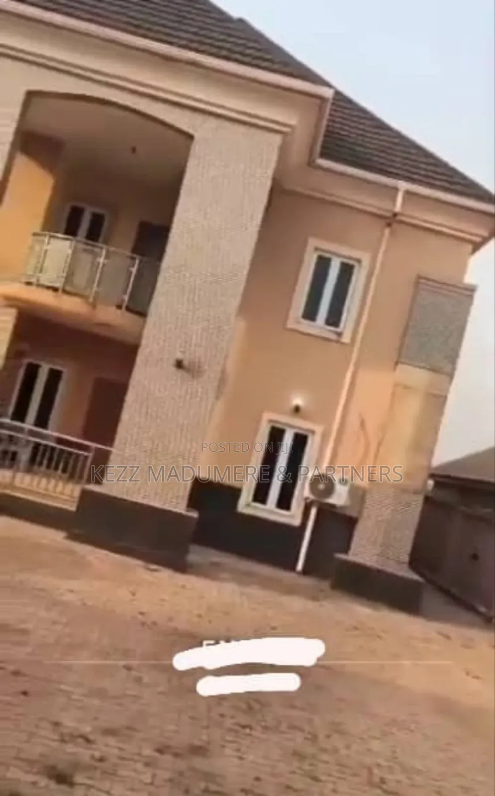 5bdrm Duplex in Premier Layout for sale in Enugu