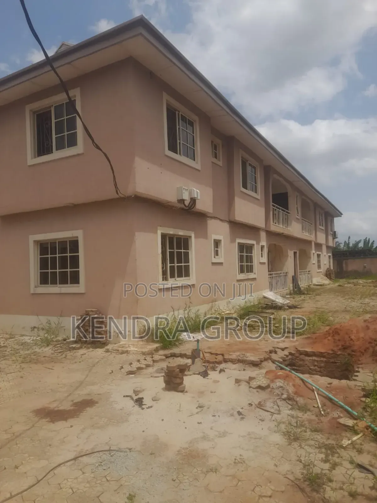 3bdrm Block of Flats in Omitoro, Ijede / Ikorodu for sale in Ijede / Ikorodu