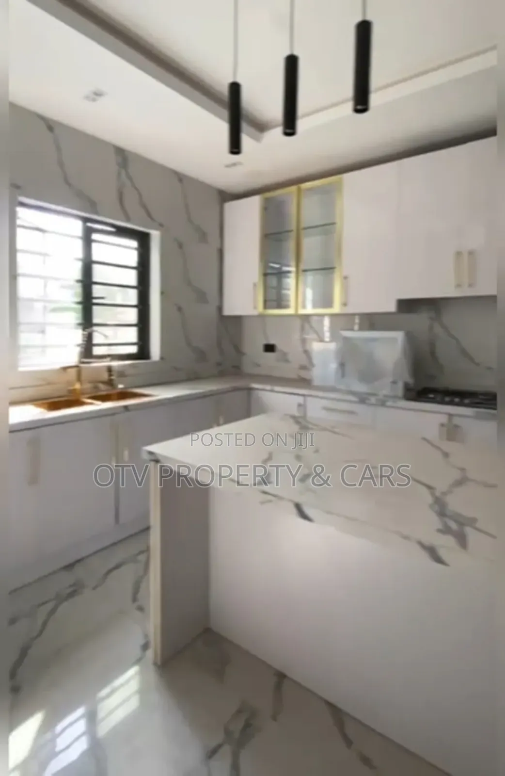 Furnished 5bdrm Duplex in Lekki Phase 1 for sale in Lekki Phase 1