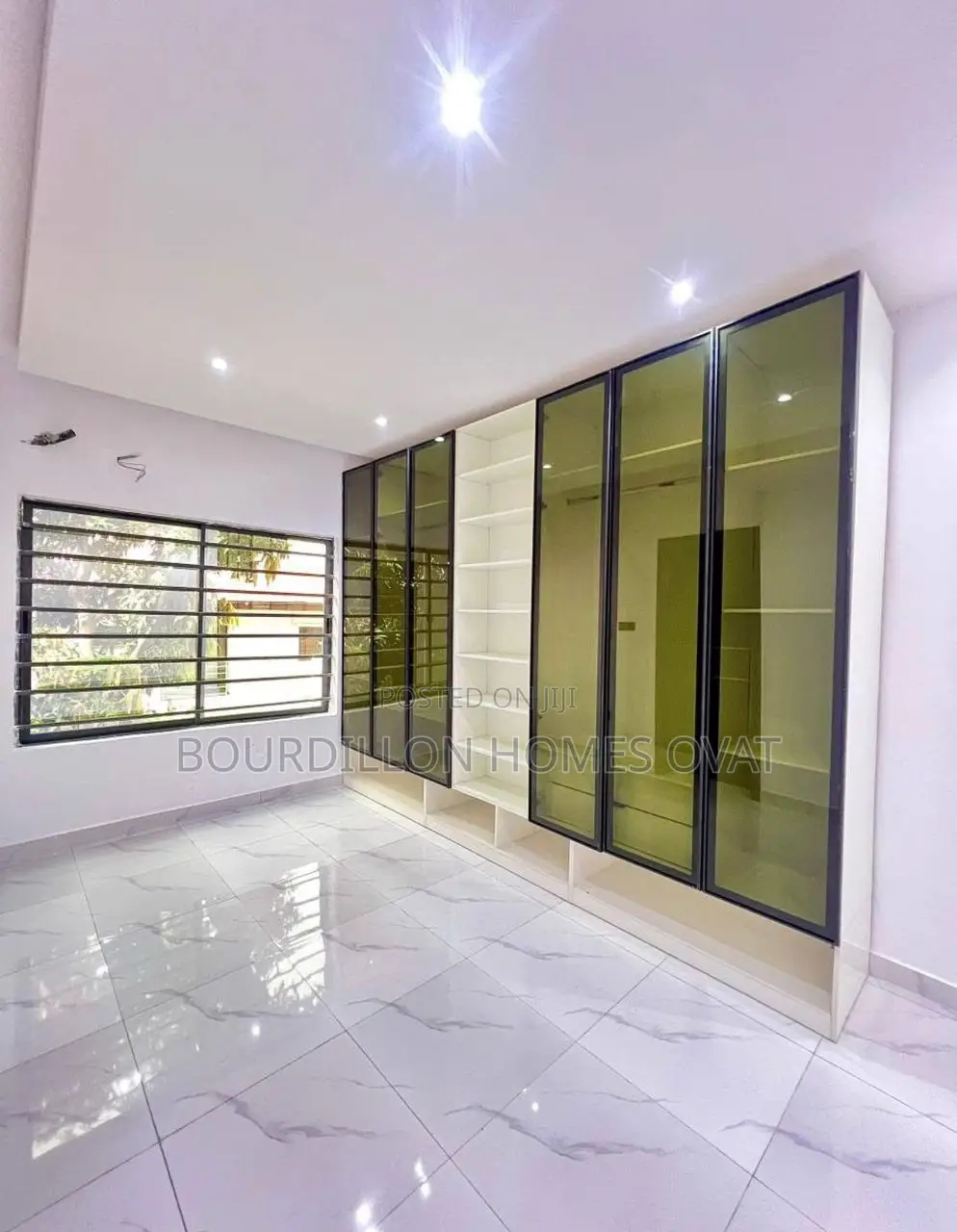 3bdrm Apartment in Lekki Phase 1 for sale in Lekki Phase 1