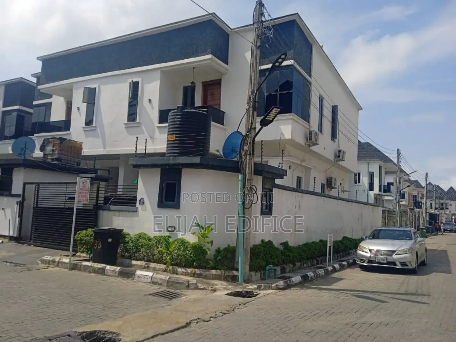 Furnished 4bdrm Duplex in Chevron, Lekki for sale in Lekki