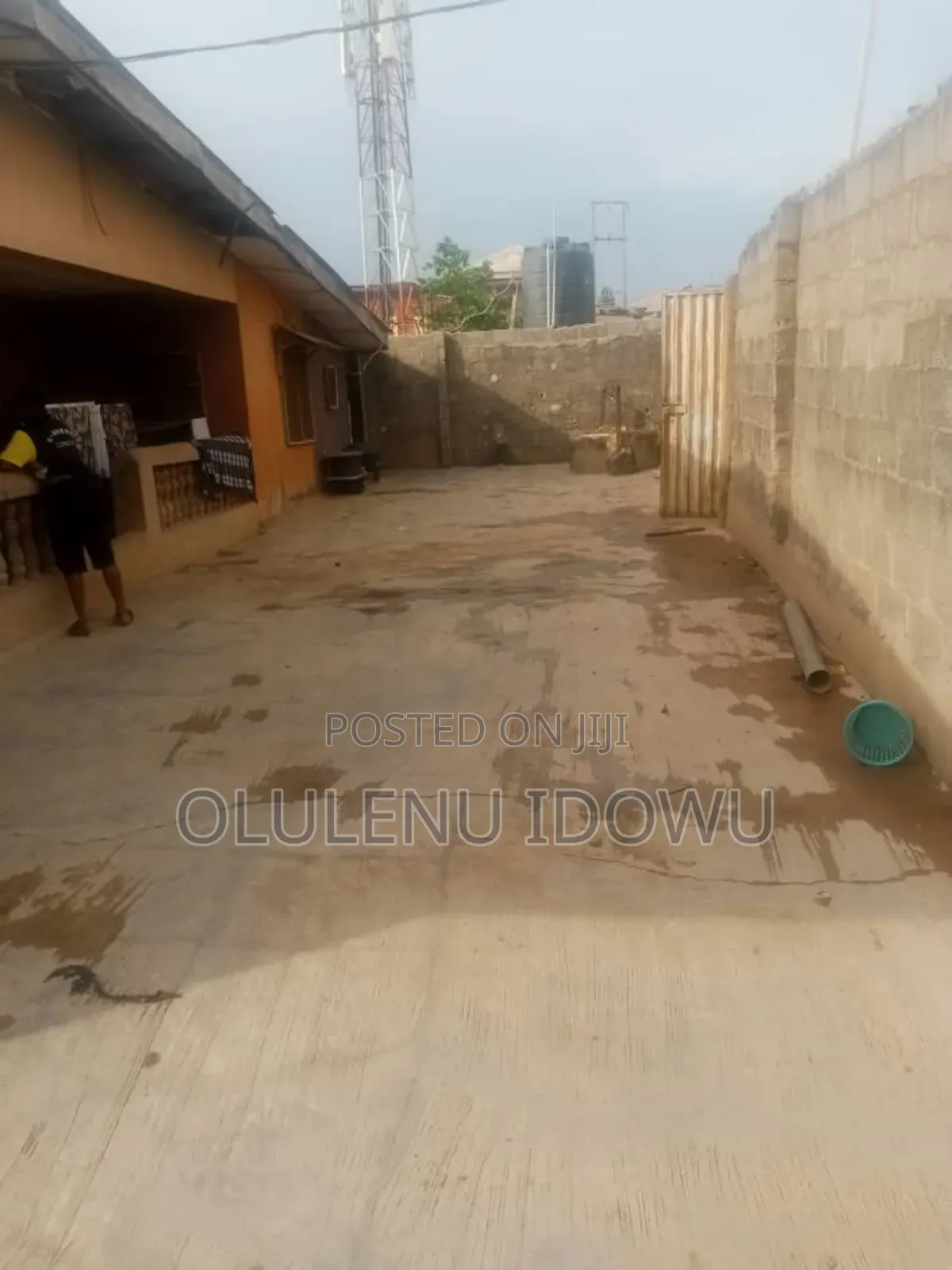 3bdrm Bungalow in Alimosho for sale in Alimosho
