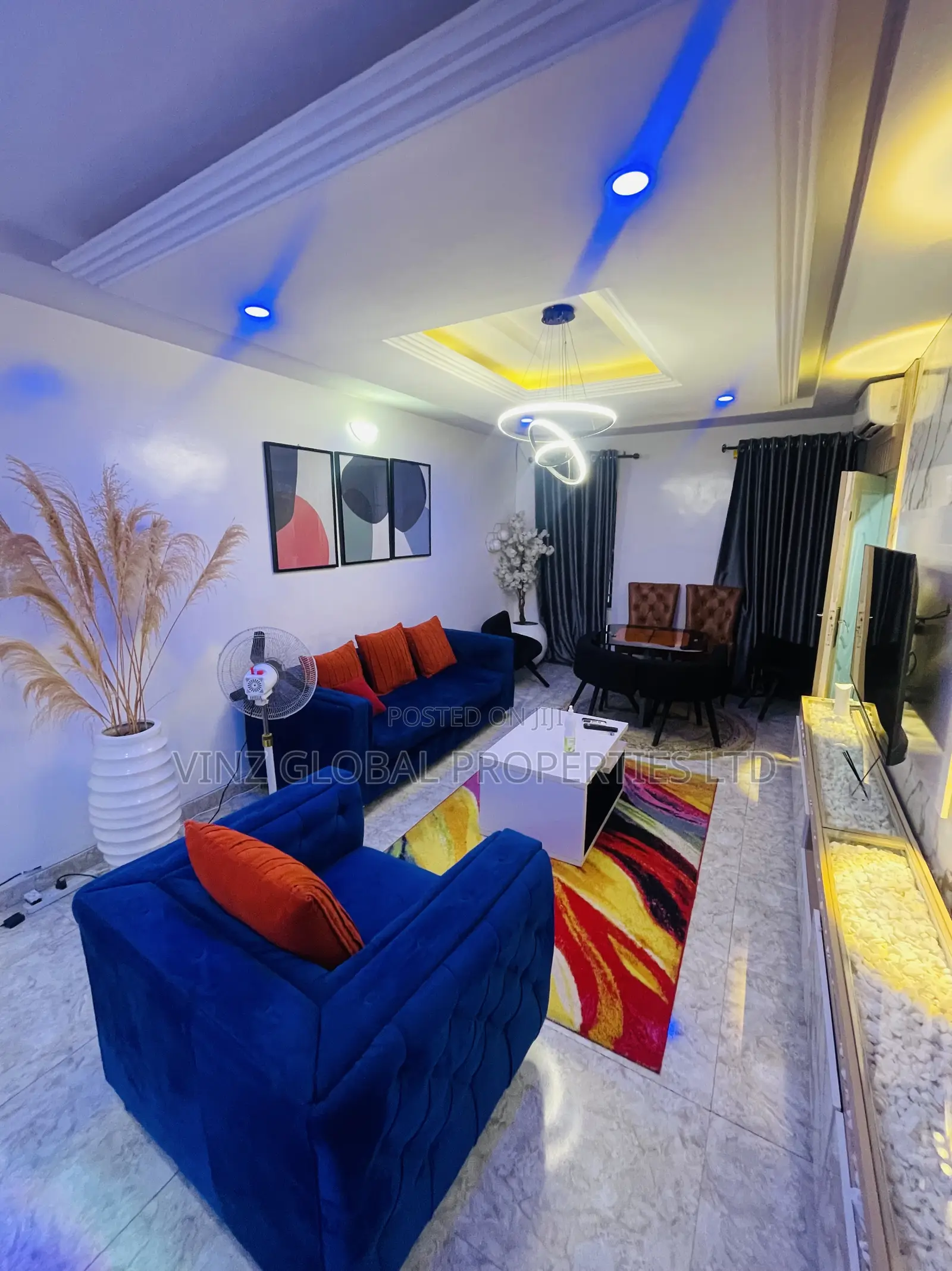 Luxury 2 Bed Apartment With a Pool, Gym 24/7 Electricity in Lekki
