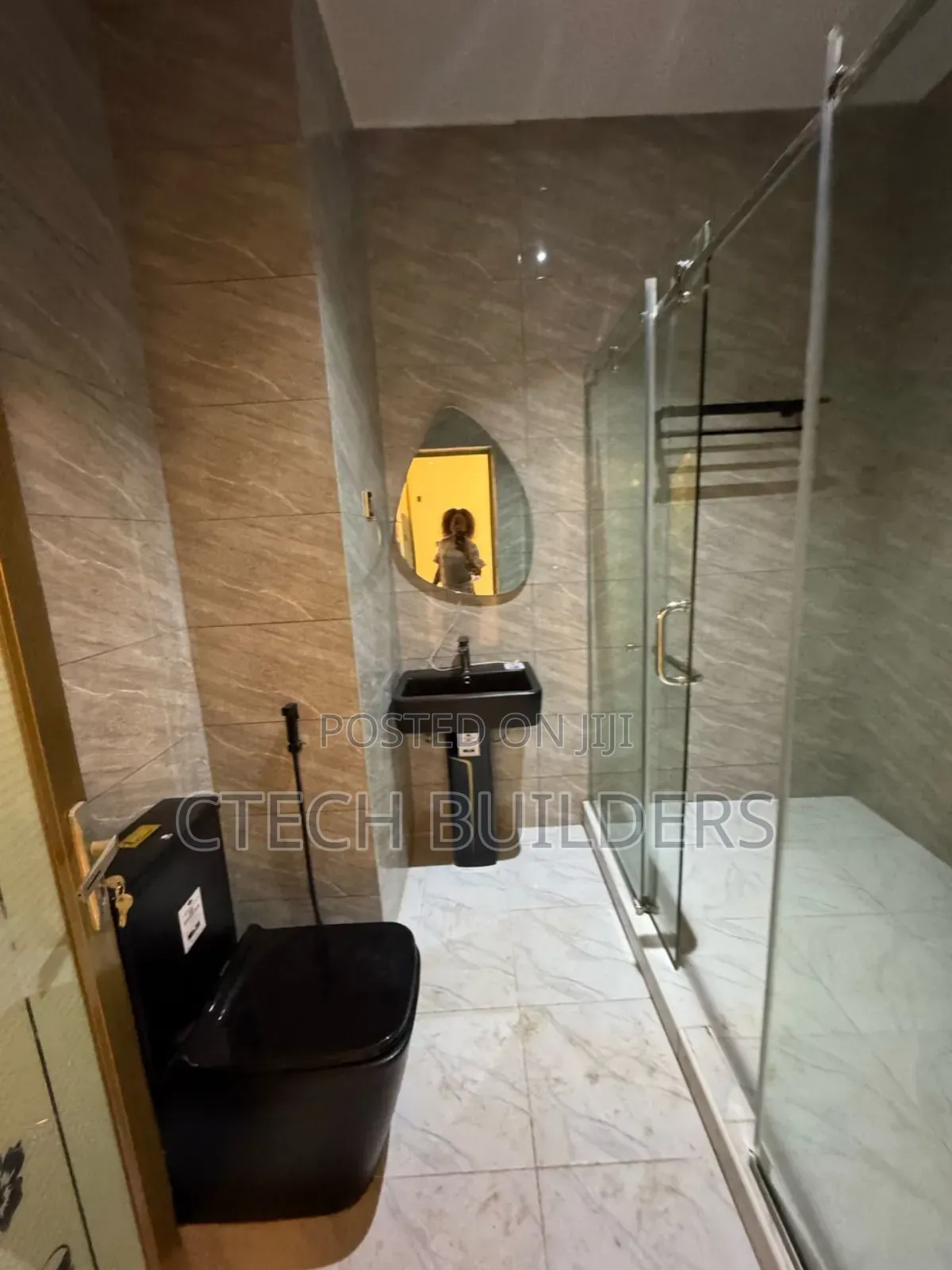 4bdrm Duplex in Benin City for sale in Benin City