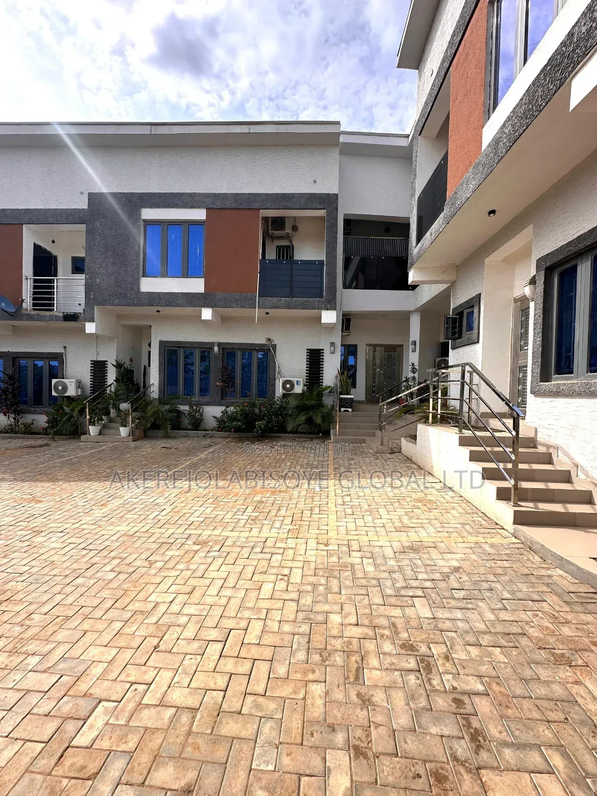 3bdrm Townhouse/Terrace in Lifecamp Main for sale in Life Camp
