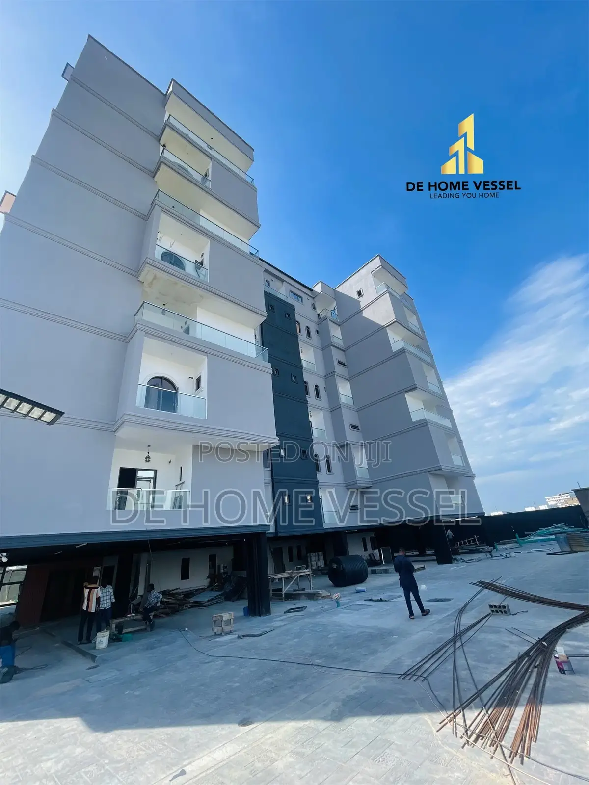 2bdrm Maisonette in Lekki Phase 1 for sale in Lekki Phase 1