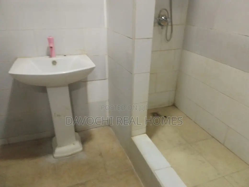 3bdrm Apartment in Chevron, Lekki Phase 2 for rent in Lekki Phase 2