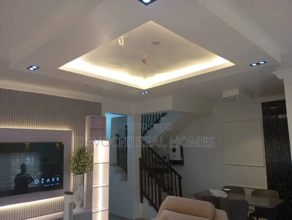 Furnished 4bdrm Duplex in Lekki Phase 1 for rent in Lekki Phase 1