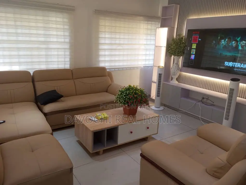 Furnished 4bdrm Duplex in Lekki Phase 1 for rent in Lekki Phase 1
