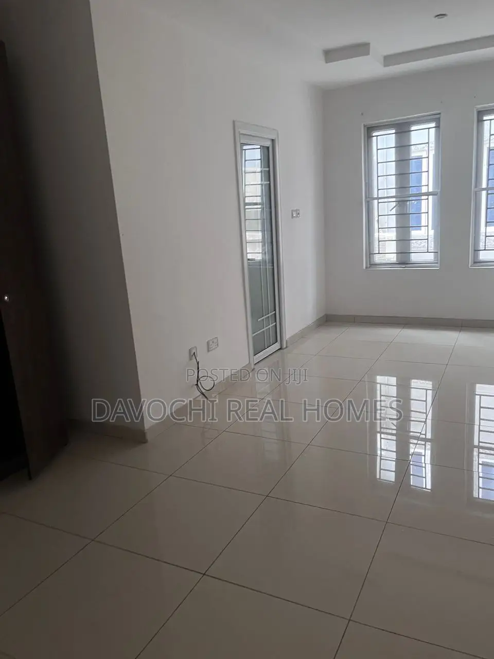 2bdrm Apartment in Orchid Road, Lekki Phase 2 for rent in Lekki Phase 2