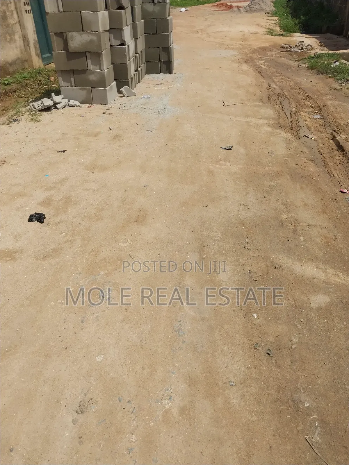 4, 300 SQM Land Waterfront Ozumba Mbadiwe Rd Vi in Victoria Island