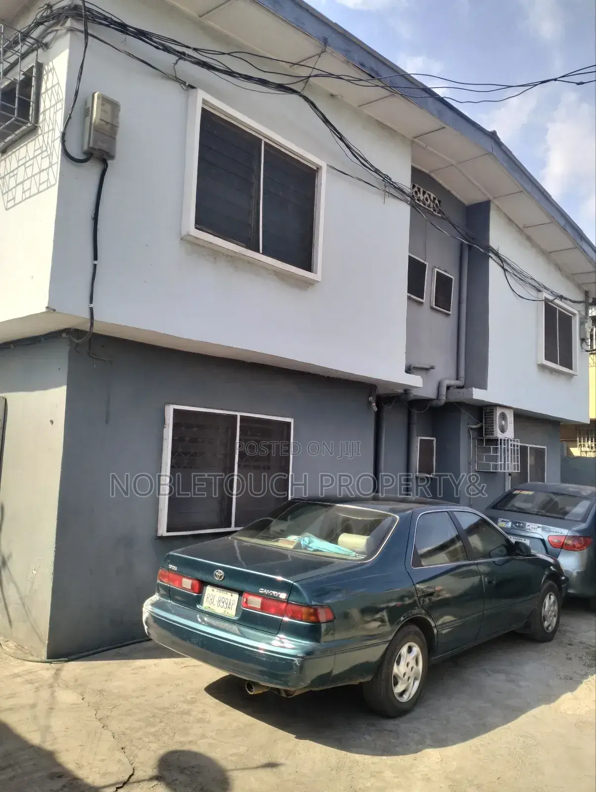 3bdrm Block of Flats in Ikeja Lagos, Allen Avenue for sale in Allen Avenue
