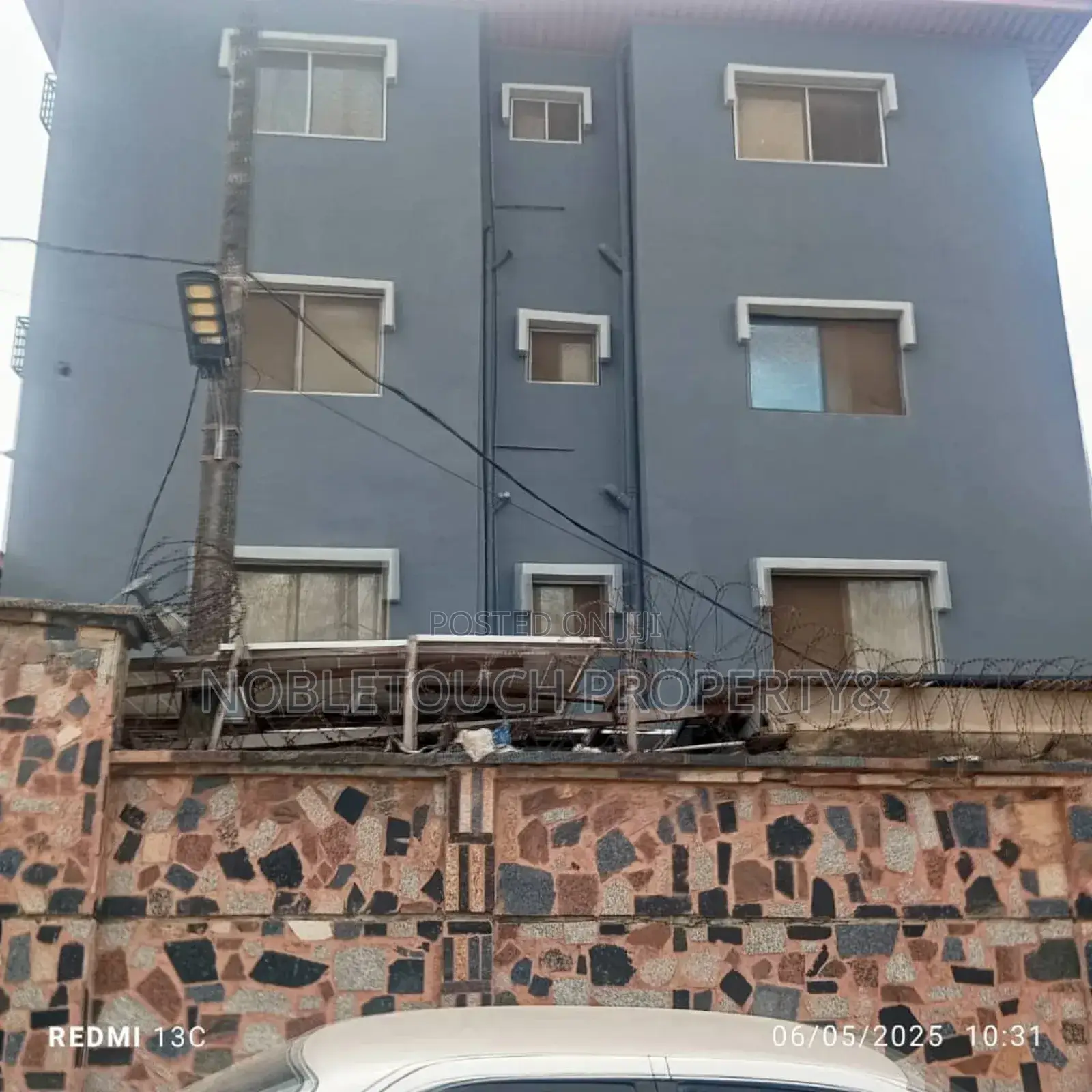 3bdrm Block of Flats in Ajao Estate Ajao for sale in Ajao Estate