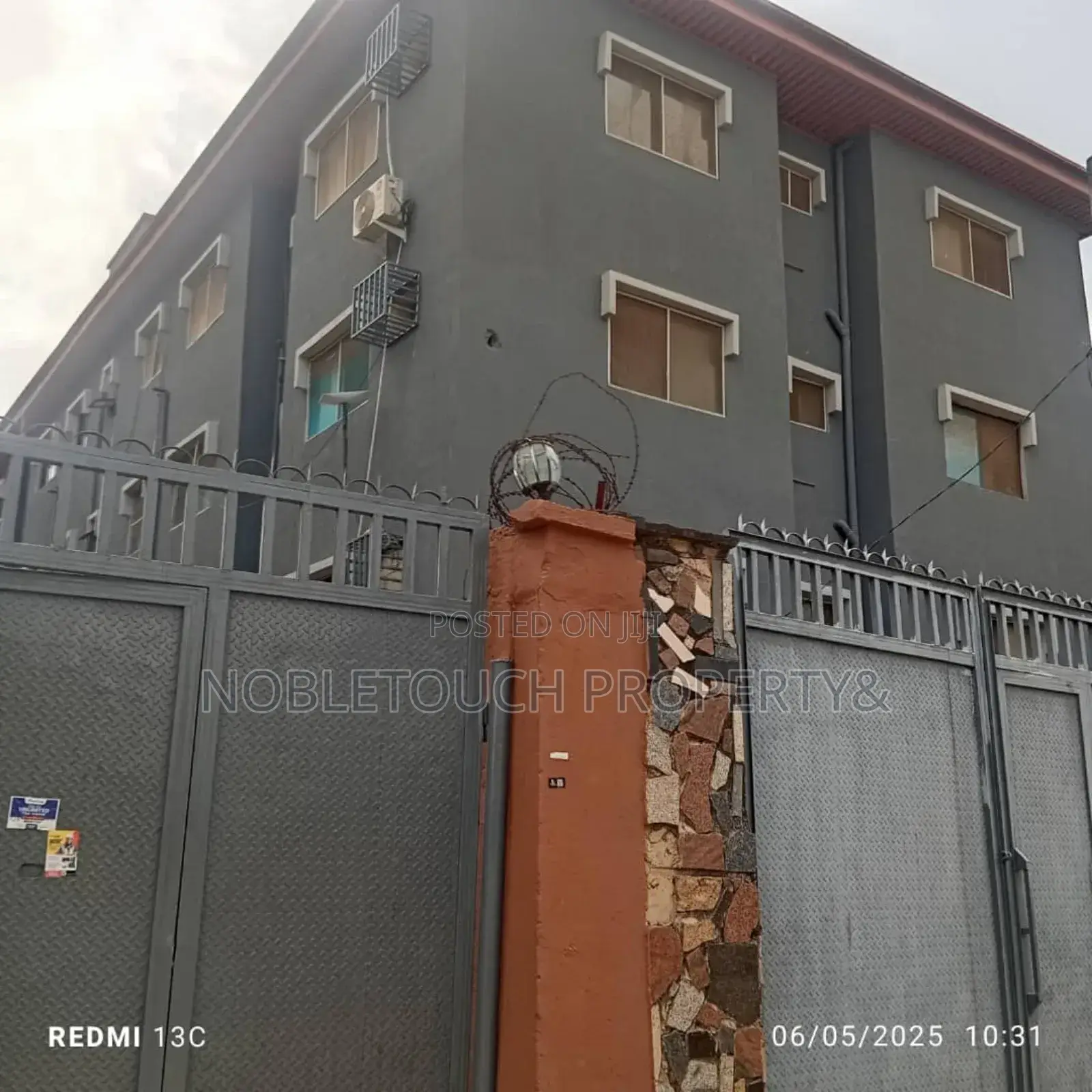 3bdrm Block of Flats in Ajao Estate Ajao for sale in Ajao Estate