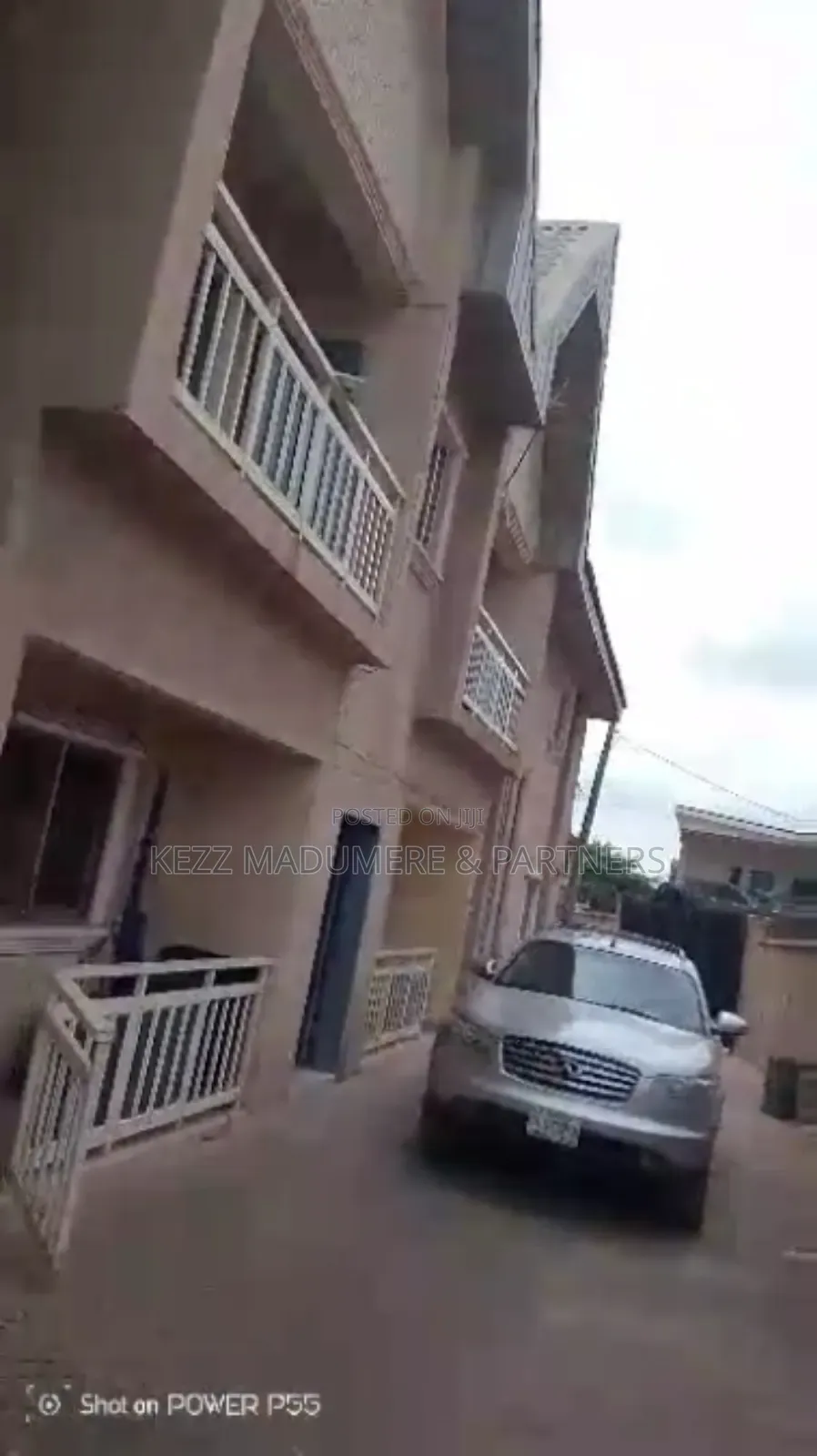 12bdrm Block of Flats in Emene, Enugu , Enugu for sale in Enugu