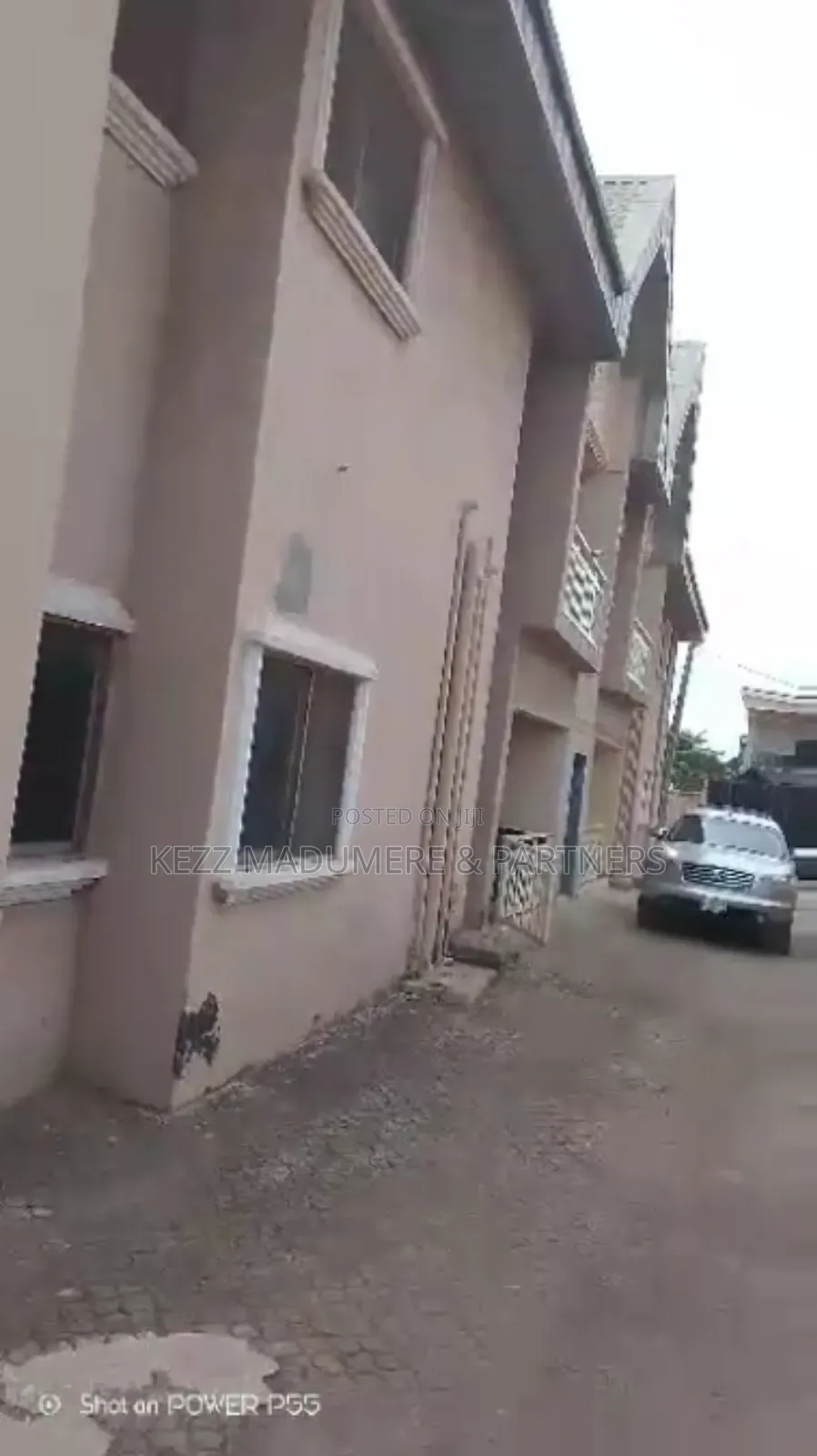 12bdrm Block of Flats in Emene, Enugu , Enugu for sale in Enugu