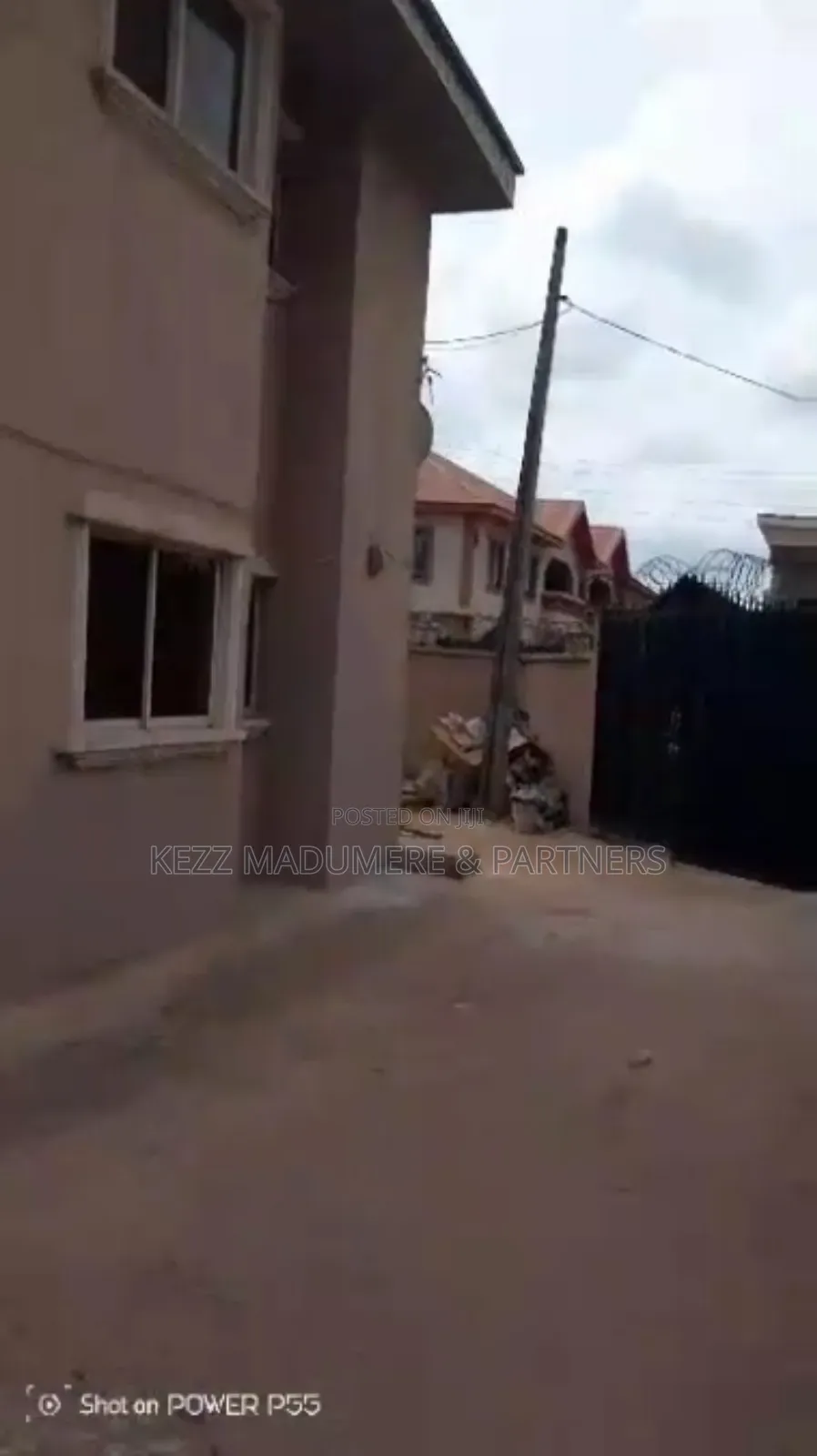 12bdrm Block of Flats in Emene, Enugu , Enugu for sale in Enugu