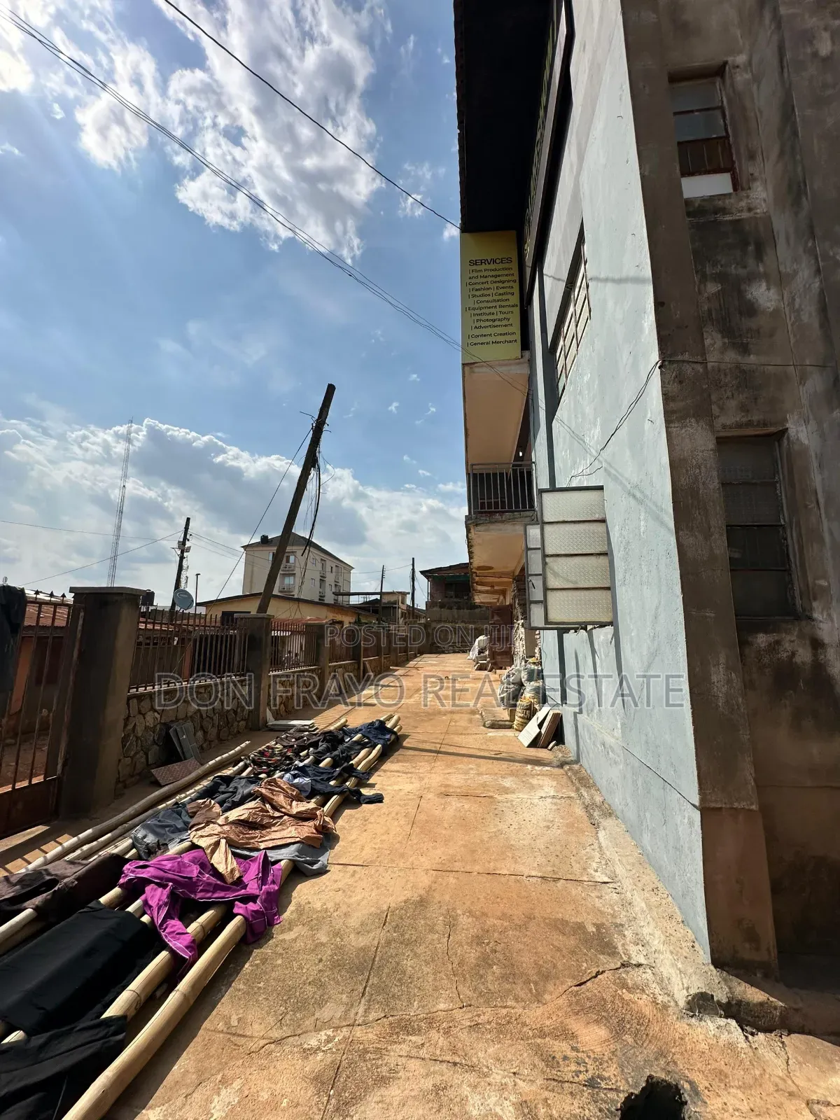 18bdrm Block of Flats in Iwo Road Estate for sale in Iwo Road