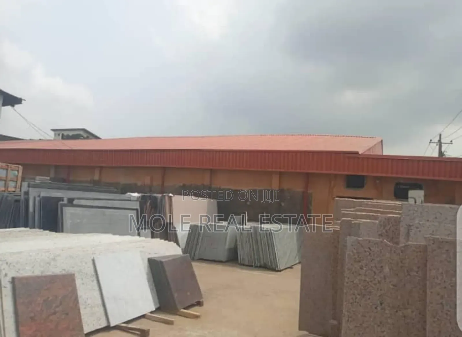 4 165 SQM Warehouse Alhaji Adejumo Illupeju Ind Estate in Ilupeju