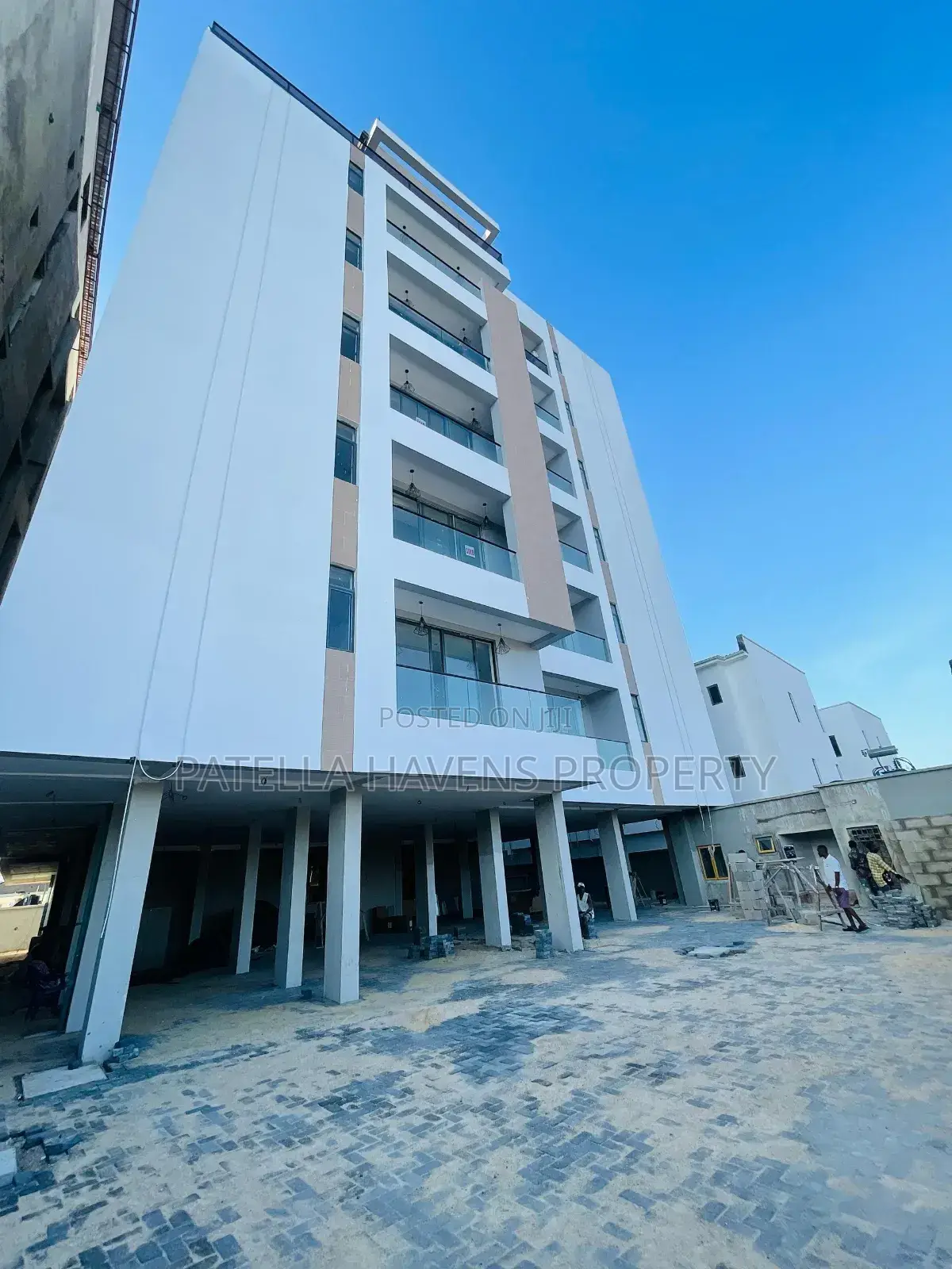 2bdrm Apartment in Lekki Phase 1 for sale in Lekki Phase 1