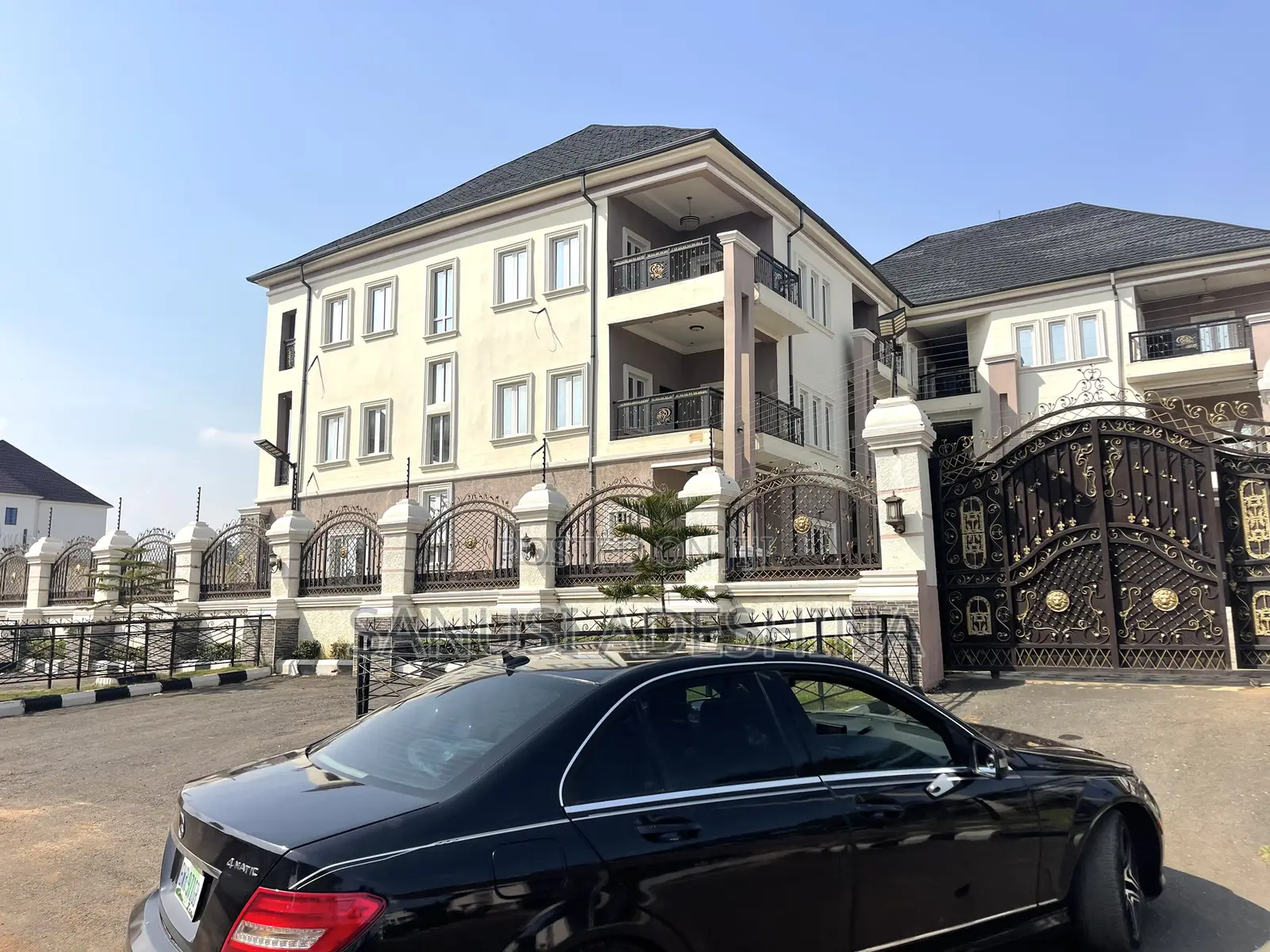 4bdrm Duplex in Life Camp By Stellar for sale in Life Camp