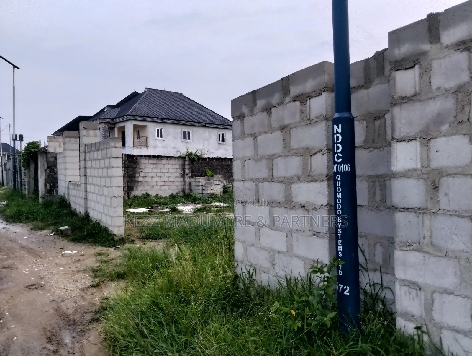 For Sale : One and Half (11⁄2) at Cedarwood Estate Sars Road in Port-Harcourt