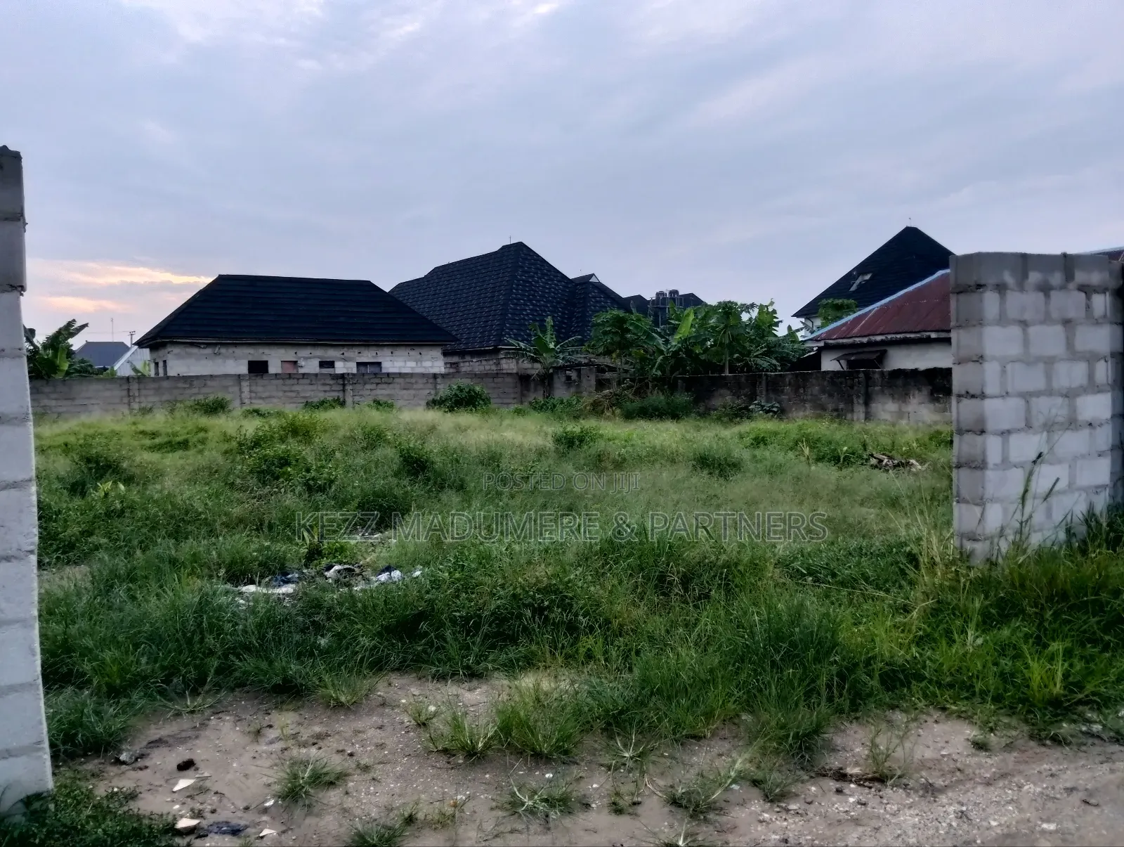 For Sale : One and Half (11⁄2) at Cedarwood Estate Sars Road in Port-Harcourt