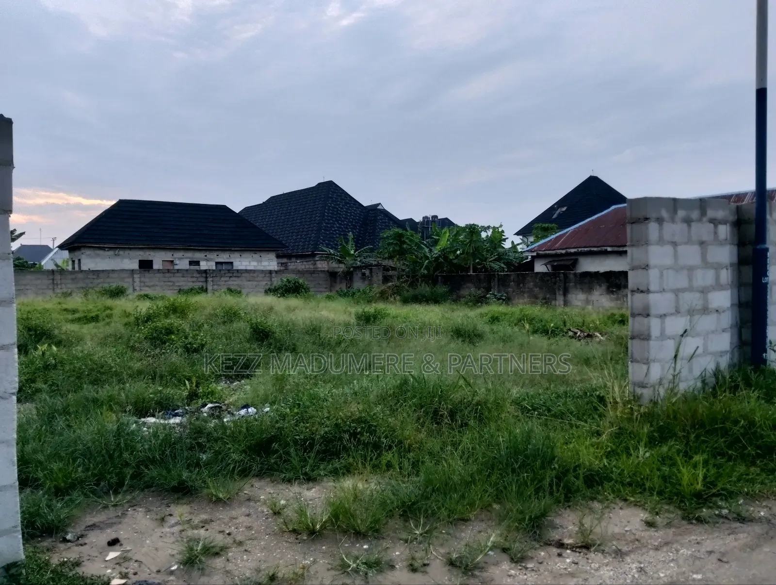 For Sale : One and Half (11⁄2) at Cedarwood Estate Sars Road in Port-Harcourt