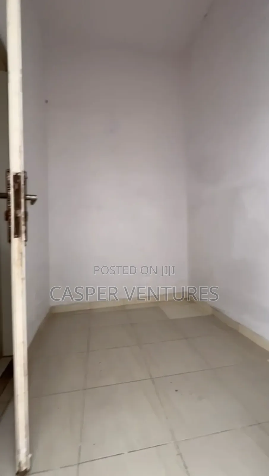 1bdrm Bedsitter in London Garden Estate for rent in Osapa london