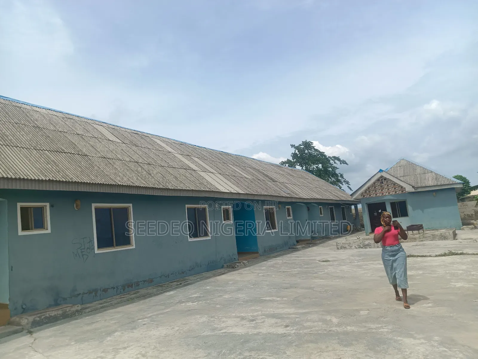 Furnished 10bdrm Block of Flats in Batife, Igbogbo for sale in Igbogbo