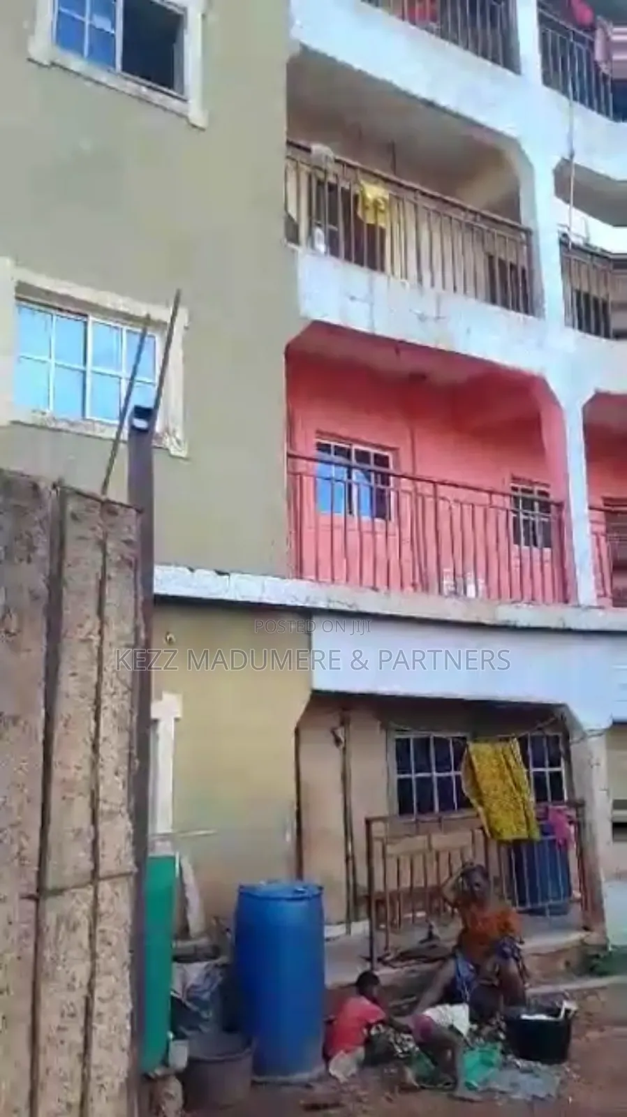 20bdrm Block of Flats in Akwuke, Garki , for sale in Enugu