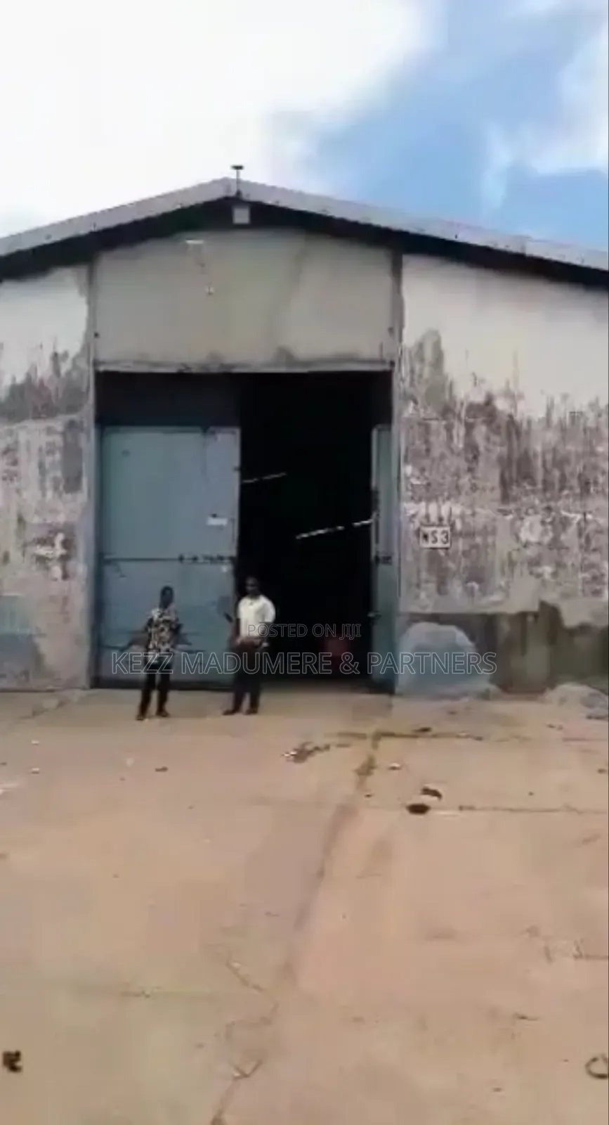 To Let/ Lease : 2 No's 1200 Sqmts Warehouse At Trans Amadi in Trans Amadi