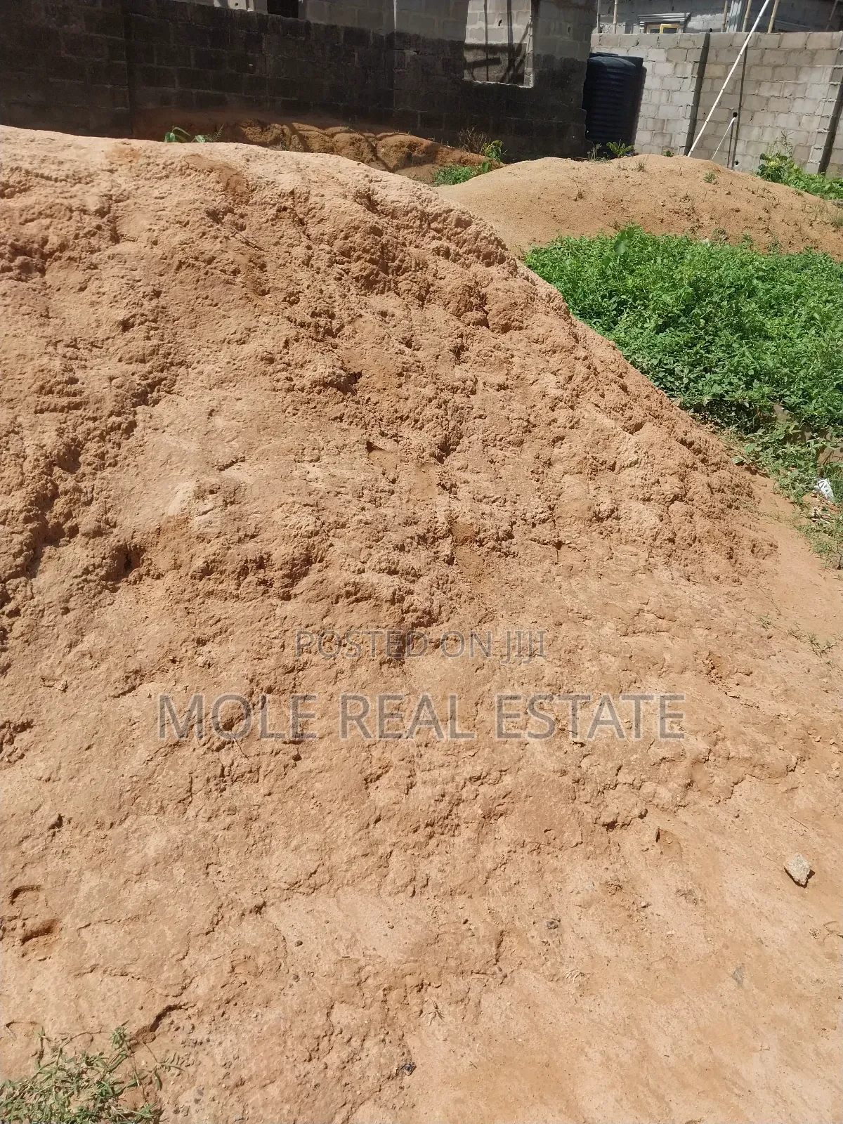 Two and Half Plots of Land 4 Sale Governor's Rd in Ikotun / Ikotun/Igando