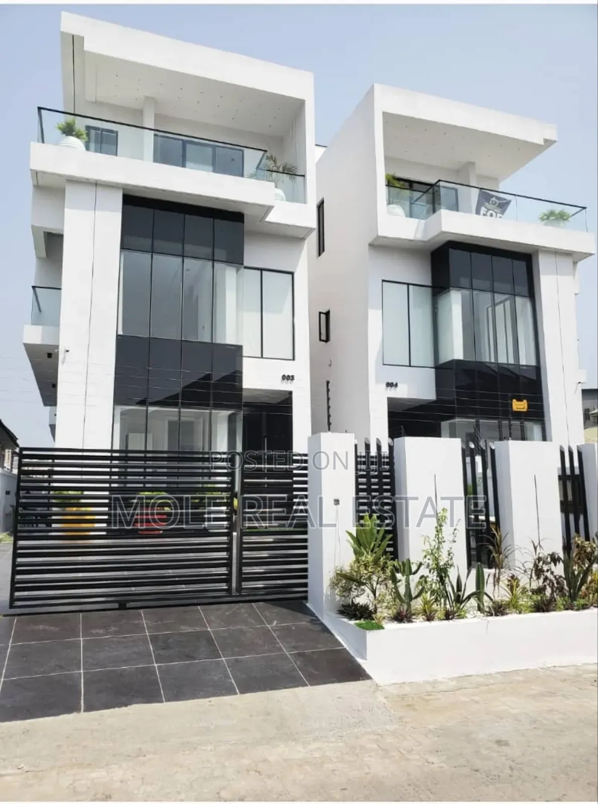 Furnished 5bdrm Duplex in Idado Estate, Ikate for sale in Ikate
