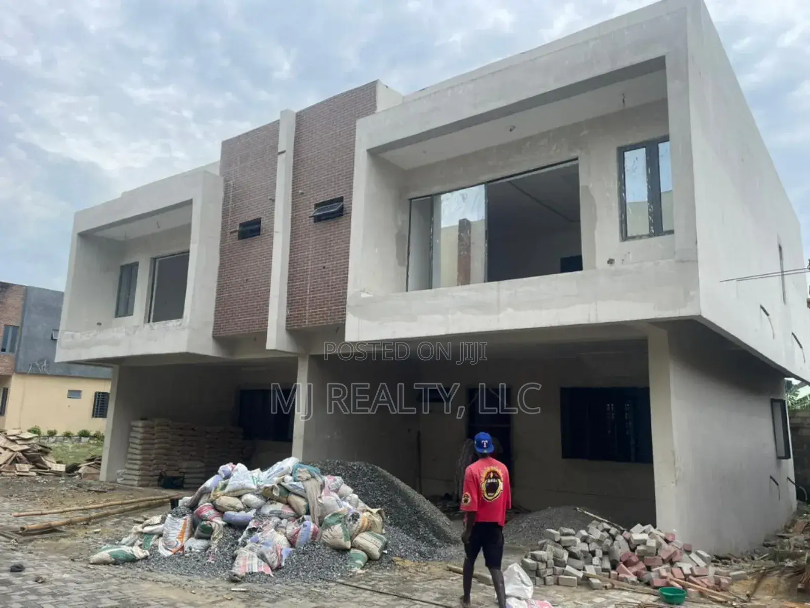 4bdrm Duplex in Sangotedo for sale in Sangotedo