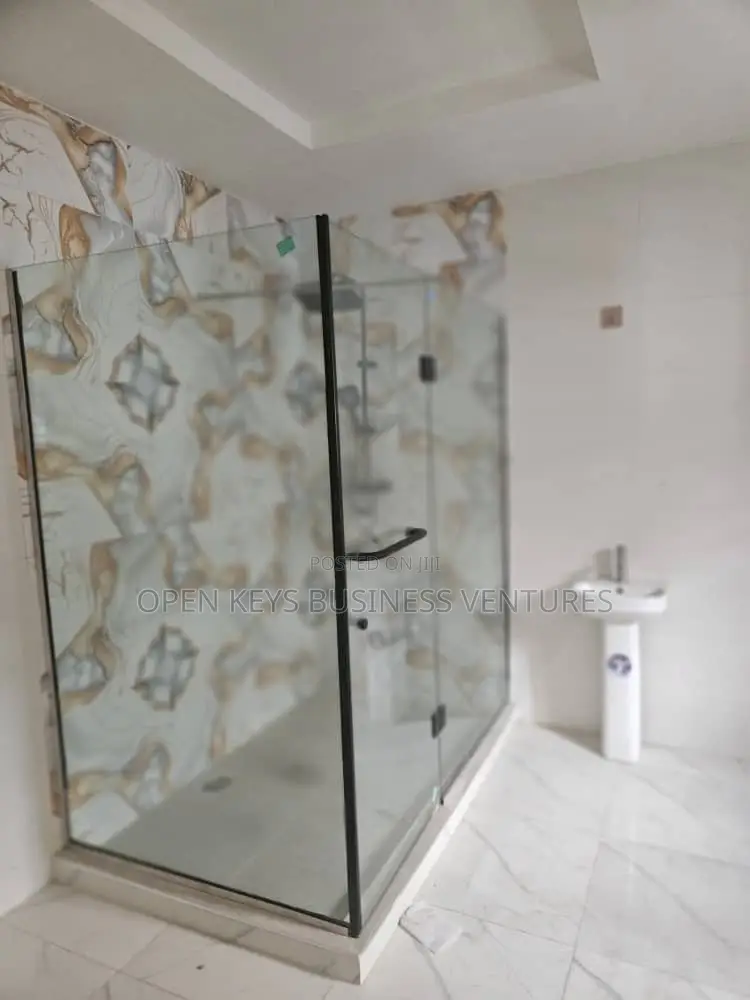 Furnished 4bdrm Duplex in Oluyole Near 7Up for sale in Oluyole