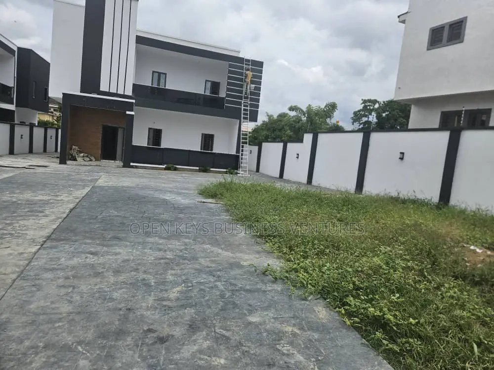 Furnished 4bdrm Duplex in Oluyole Near 7Up for sale in Oluyole