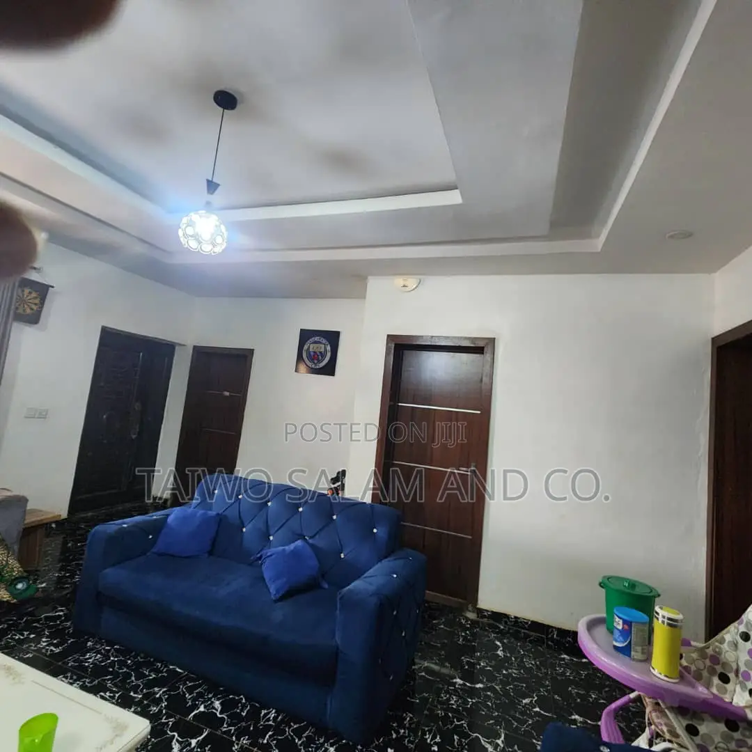 5bdrm Duplex in Akala Express for sale in Akala Express