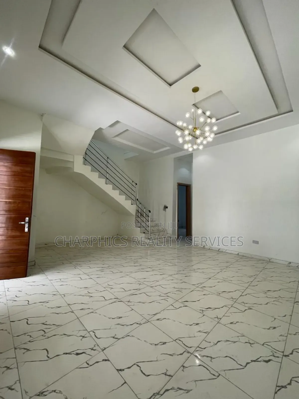 4bdrm Duplex in Ikota for rent in Ikota