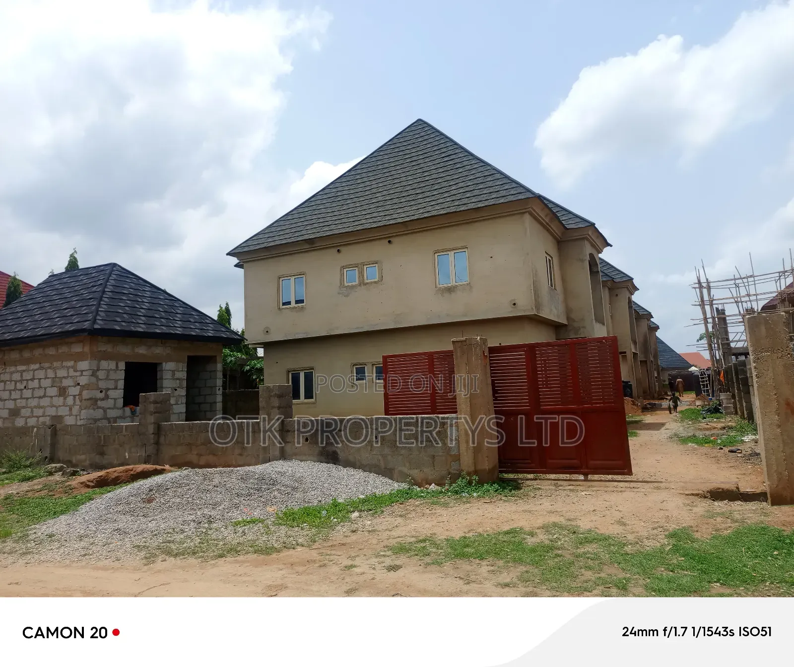 3bdrm Block of Flats in Chigakwere Kubwa for sale in Kubwa