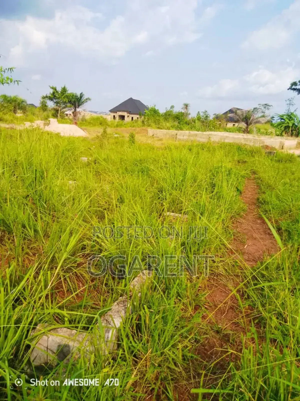 Land Measuring 100*100at Egba in Benin City