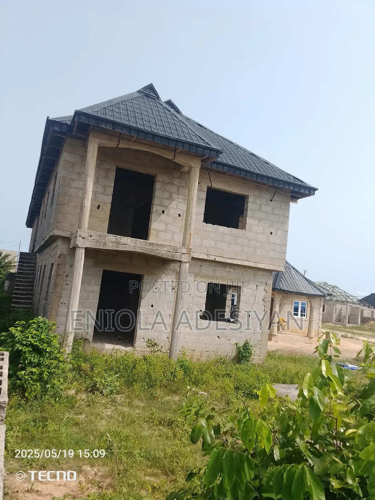 8bdrm Block of Flats in Gbopa Road F, Ikorodu for sale in Ikorodu