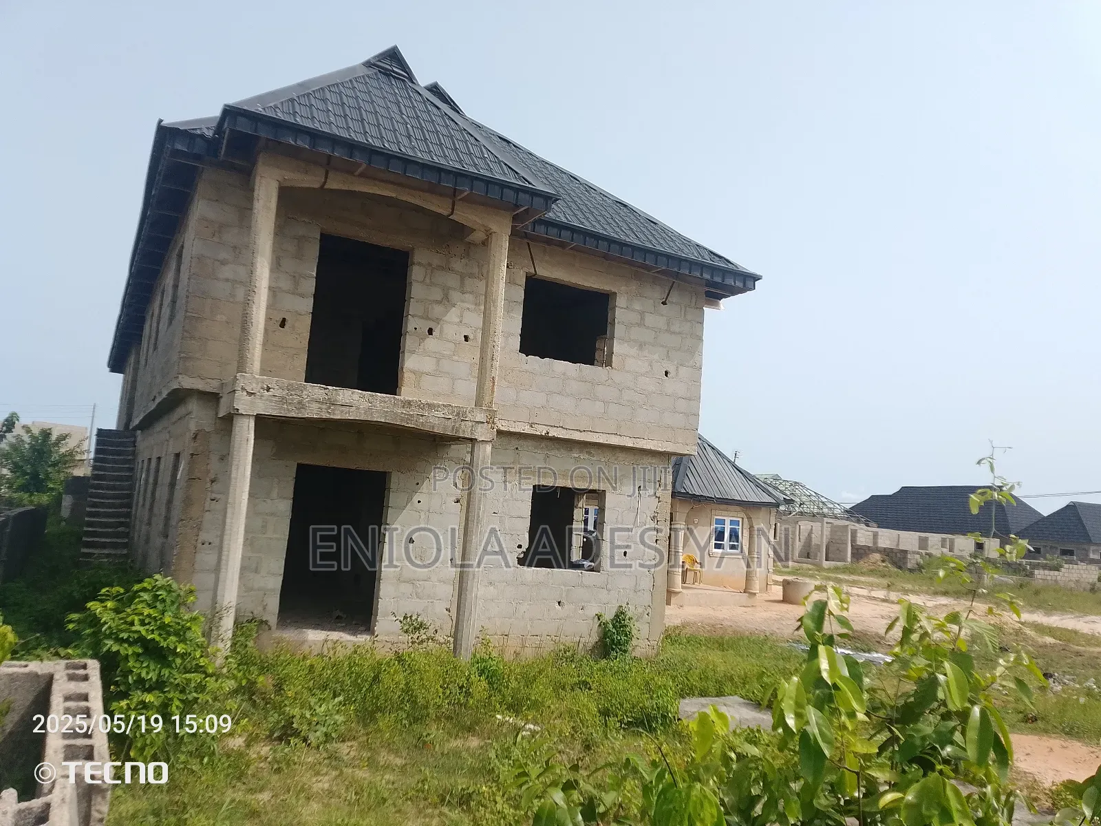 8bdrm Block of Flats in Gbopa Road F, Ikorodu for sale in Ikorodu