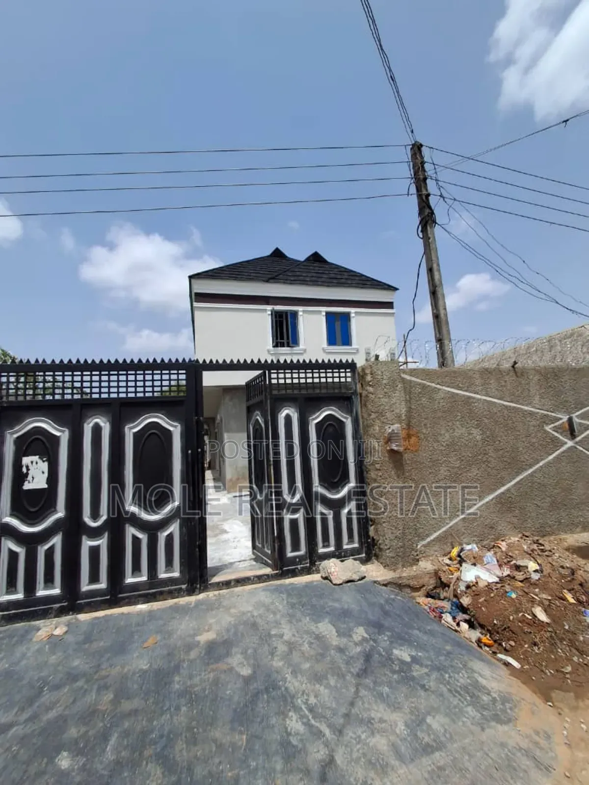 Furnished 3bdrm Block of Flats in Shasha, Egbeda / Egbeda for sale in Egbeda / Egbeda