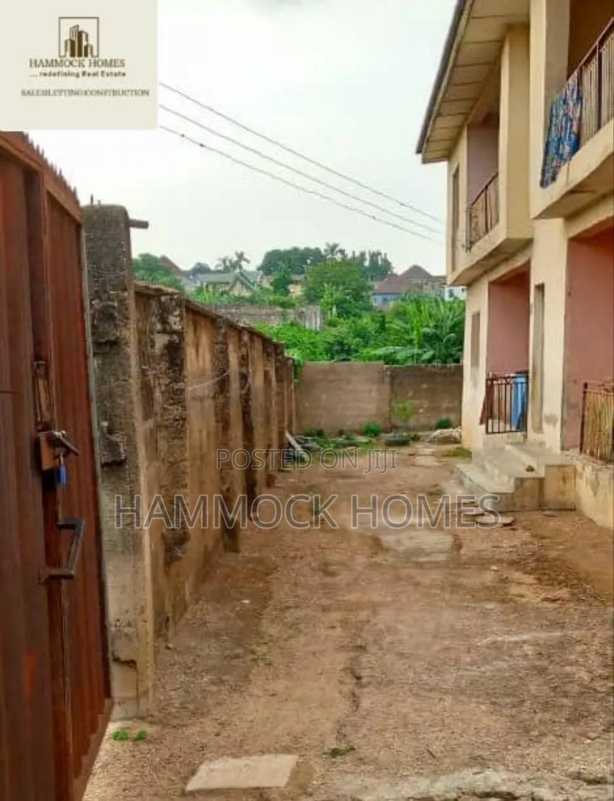 Block of 4 Units of 3-Bedroom Flats + 7-Bedroom Bungalow in Ojoo